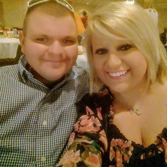 Meet your Posher, Mindy - Picture 1 of 1